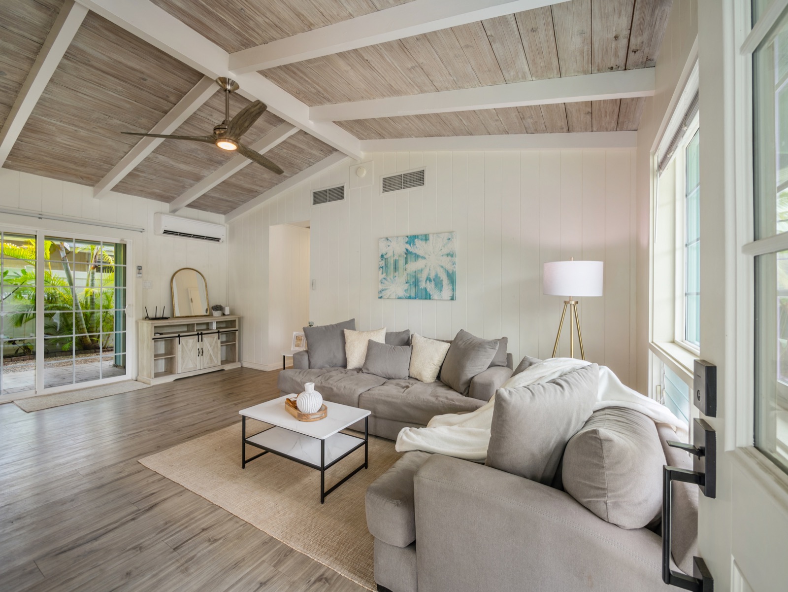 368 S Kalaheo Ave — Kailua