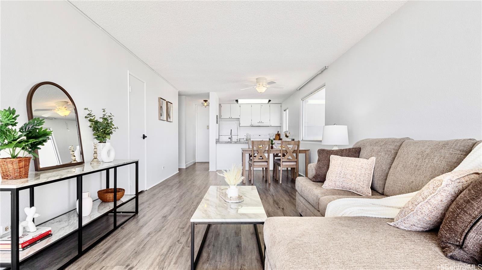 98-099 Uao Place #1501 — Pearlridge